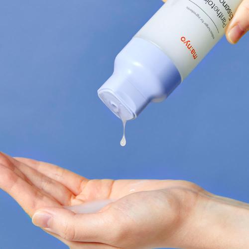 Ультраувлажняющий тонер-эссенция для обезвоженной кожи Manyo Panthetoin Essence Toner, 200мл