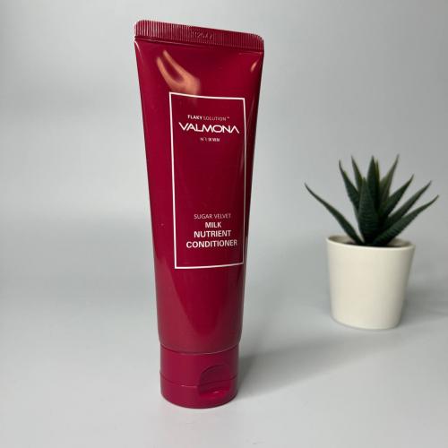 Кондиционер для оздоровления волос с экстрактами ягод Valmona Sugar Velvet Milk Nutrient Conditioner (100 мл)