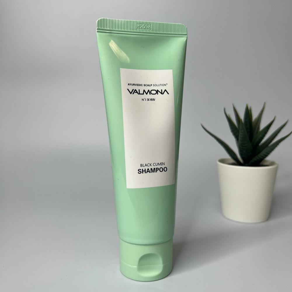 Шампунь для волос с экстрактом черного тмина Valmona Ayurvedic Scalp Solution Black Cumin Shampoo (100 мл)