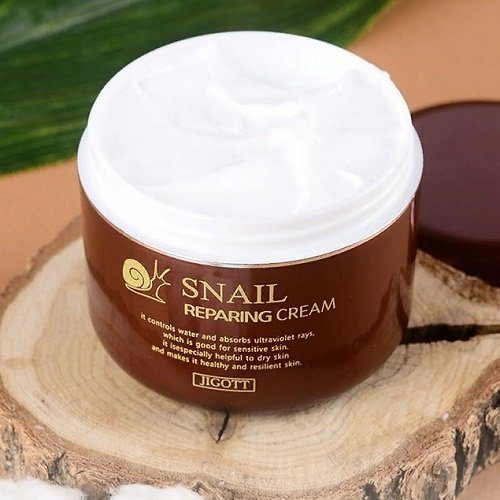 Восстанавливающий крем для лица с муцином улитки JIGOTT SNAIL Reparing Cream (100 мл)