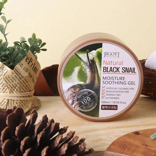 Универсальный гель для кожи УЛИТКА JIGOTT Natural BLACK SNAIL Moisture Soothing Gel, 300 мл