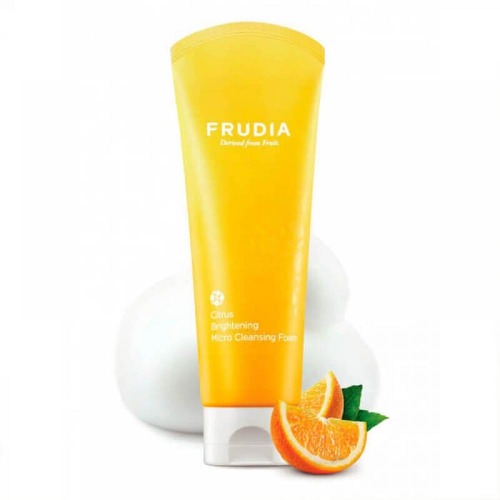Микропенка для умывания с цитрусом, придающая сияние коже Frudia Citrus Brightening Micro Cleansing Foam 145г