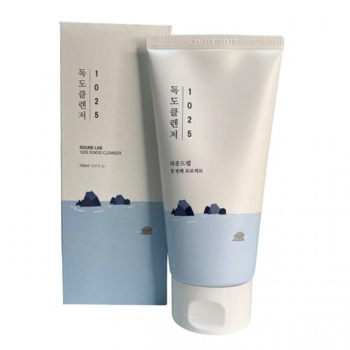 Пенка для умывания успокаивающая Round Lab 1025 Dokdo Clenser 150ml