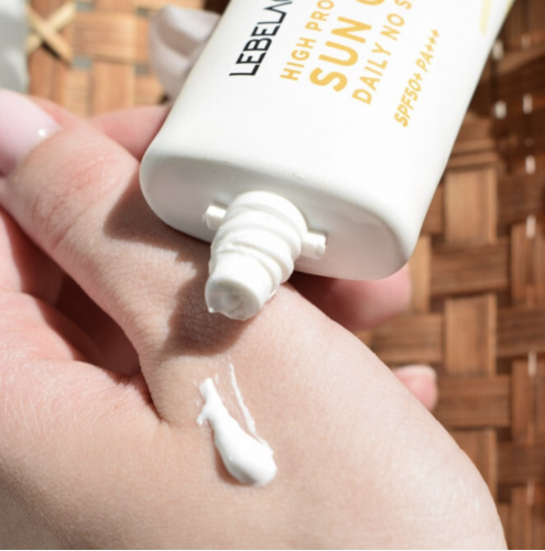 LEBELAGE Ежедневный солнцезащитный крем с высокой степенью защиты  (SPF50+/PA+++) 30 мл
